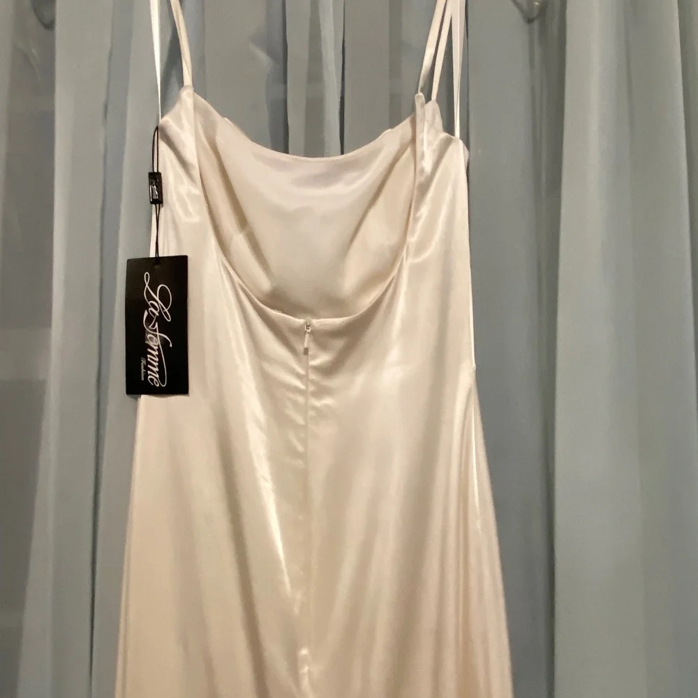 La Femme Dress Collection White Satin Column Gown with Slit  Size 2 - Picture 7 of 9